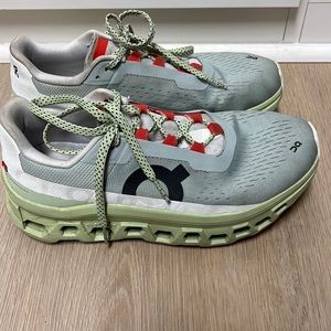 On Running Cloud Monsters